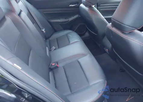 2019 Nissan Altima 2.5 Sr z USA, uszkodzony, nr VIN 1N4BL4CV6KC121444